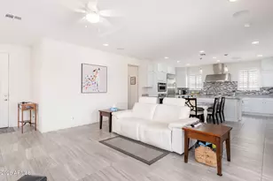 22536 N 100th Ave, Peoria, AZ 85383 - Photo 8