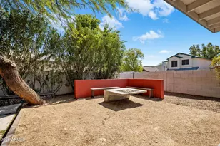 717 E Sack Dr, Phoenix, AZ 85024 - Photo 18