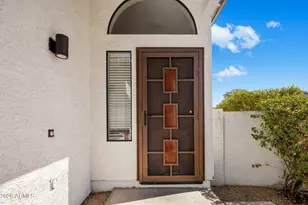 717 E Sack Dr, Phoenix, AZ 85024 - Photo 28