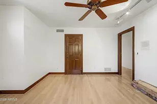 1071 E Sandpiper Dr, Tempe, AZ 85283 - Photo 52