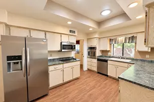 8338 E Navarro Ave, Mesa, AZ 85209 - Photo 4