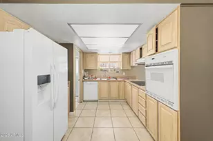 3723 W Cochise Dr, Phoenix, AZ 85051 - Photo 14