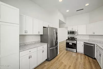 4415 E Chaparosa Way, Cave Creek, AZ 85331 - Photo 2