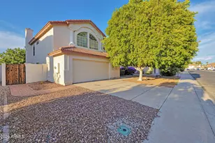 11406 W Crimson Ln, Avondale, AZ 85392 - Photo 2