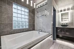 3402 N 26th Pl, Phoenix, AZ 85016 - Photo 26