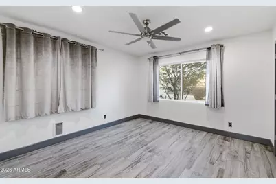 3402 N 26th Place, Phoenix, AZ 85016 - Photo 32