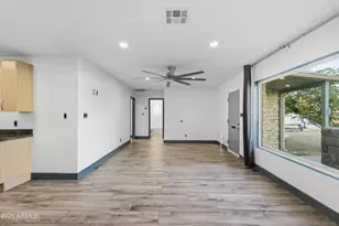 3402 N 26th Pl, Phoenix, AZ 85016 - Photo 8