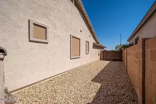 16746 W Tonbridge St, Surprise, AZ 85374 - Photo 34