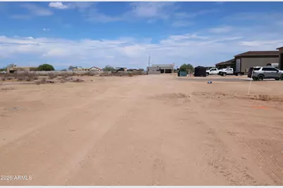25135 W Lowden Road #371, Wittmann, AZ 85361 - Photo 4