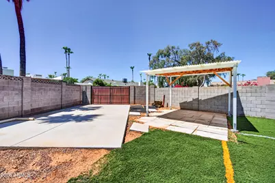10250 N 26th Place, Phoenix, AZ 85028 - Photo 44