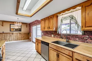 19635 N 19th Ave, Phoenix, AZ 85027 - Photo 6