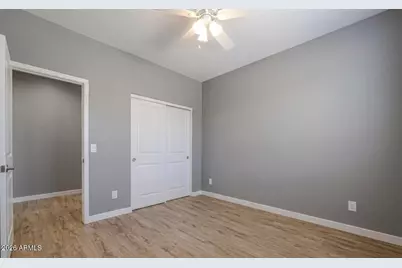39026 N 9th Avenue, Phoenix, AZ 85086 - Photo 14