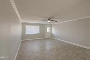 6321 W Palm Ln, Phoenix, AZ 85035 - Photo 8