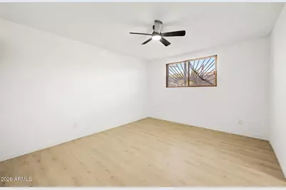 3317 N 80th Lane, Phoenix, AZ 85033 - Photo 16
