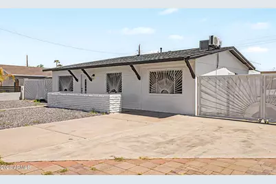 3317 N 80th Lane, Phoenix, AZ 85033 - Photo 6
