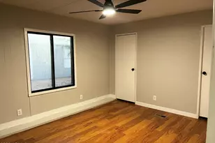 303 E South Mountain Ave, Phoenix, AZ 85042 - Photo 22