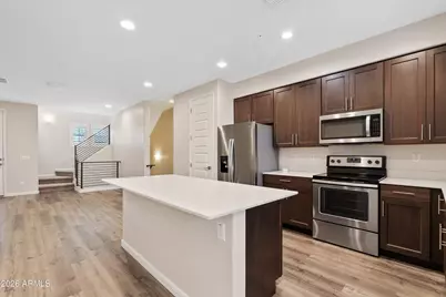 2090 S Dorsey Lane #1031, Tempe, AZ 85282 - Photo 2