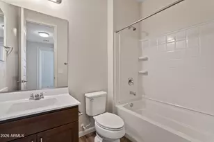 2090 S Dorsey Ln, Tempe, AZ 85282 - Photo 10