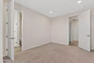 2090 S Dorsey Ln, Tempe, AZ 85282 - Photo 12