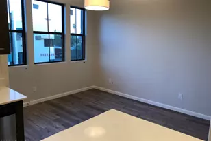 2090 S Dorsey Ln, Tempe, AZ 85282 - Photo 6
