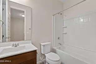 2090 S Dorsey Ln, Tempe, AZ 85282 - Photo 6