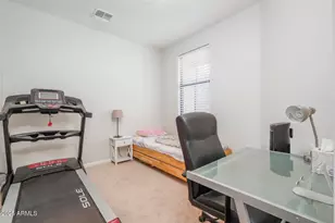 2090 S Dorsey Ln, Tempe, AZ 85282 - Photo 10