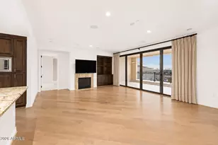7175 E Camelback Rd, Scottsdale, AZ 85251 - Photo 14