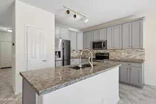4133 E Westchester Dr, Chandler, AZ 85249 - Photo 8