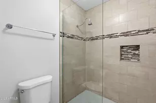 5525 E Thomas Rd, Phoenix, AZ 85018 - Photo 22