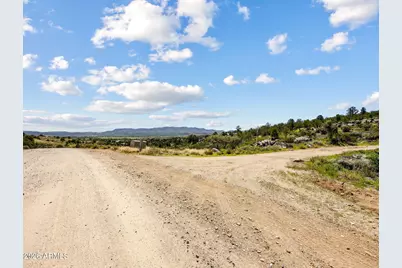 00000 W Buckhorn Drive #C, Peeples Valley, AZ 86332 - Photo 8