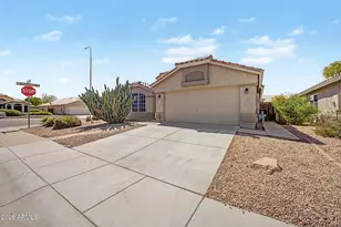 1811 W Winchester Way, Chandler, AZ 85286 - Photo 4