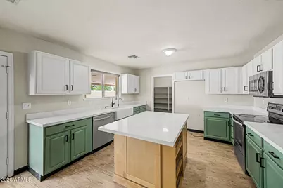16550 N Naegel Drive, Surprise, AZ 85374 - Photo 6