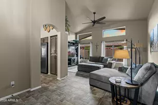 14728 W Cheery Lynn Dr, Goodyear, AZ 85395 - Photo 12
