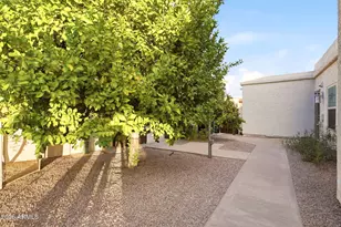 3846 E Keresan St, Phoenix, AZ 85044 - Photo 38