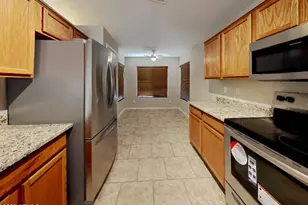 9258 W Monroe St, Peoria, AZ 85345 - Photo 4