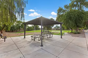 9258 W Monroe St, Peoria, AZ 85345 - Photo 48