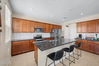 17805 W Daley Lane, Surprise, AZ 85387 - Photo 12