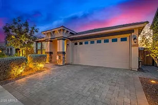 10812 N 188th Dr, Surprise, AZ 85388 - Photo 2