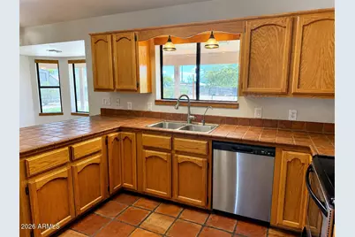23329 W Hilton Avenue, Buckeye, AZ 85326 - Photo 4