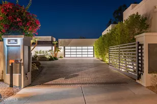 5724 N Echo Canyon Dr, Phoenix, AZ 85018 - Photo 26