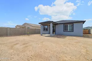 24540 W Hopi St, Buckeye, AZ 85326 - Photo 28