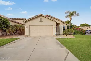 2392 W Rockrose Way, Chandler, AZ 85248 - Photo 2