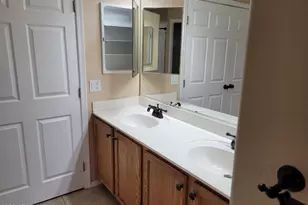 10241 E Dolphin Ave, Mesa, AZ 85208 - Photo 12