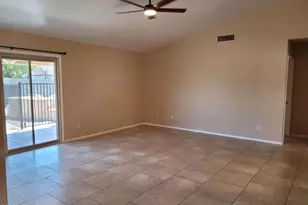 10241 E Dolphin Ave, Mesa, AZ 85208 - Photo 2
