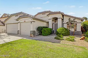 6422 W Lariat Ln, Phoenix, AZ 85083 - Photo 2