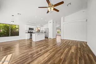 6422 W Lariat Ln, Phoenix, AZ 85083 - Photo 12