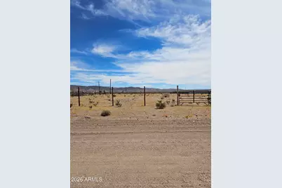 11194 W Broken Bow Drive #233, White Hills, AZ 86445 - Photo 12