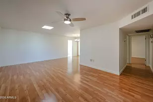10833 W Santa Fe Dr, Sun City, AZ 85351 - Photo 8