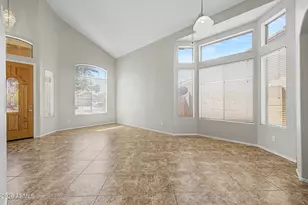 10934 W Locust Ln, Avondale, AZ 85323 - Photo 8