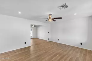 1012 S Price Rd, Tempe, AZ 85281 - Photo 10